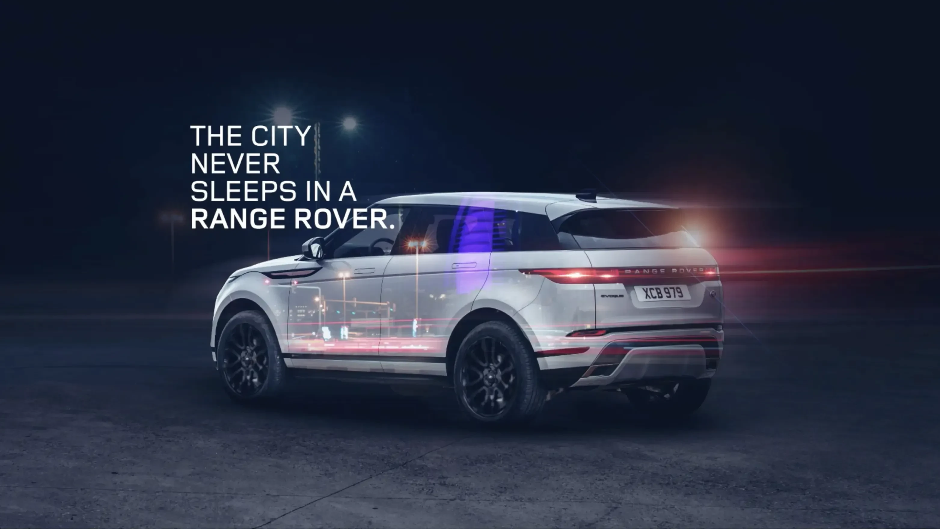 Land Rover - social media management | animated - banner